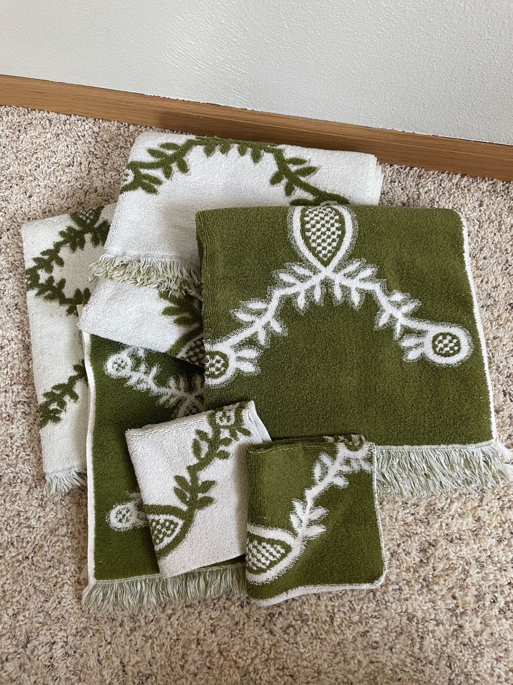 VINTAGE *MCM Retro SEARS Cotron *Reversible Green & White 6 piece set